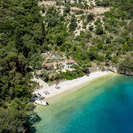 Sea Whisper Beachfront Reached Only By Boat Villa *